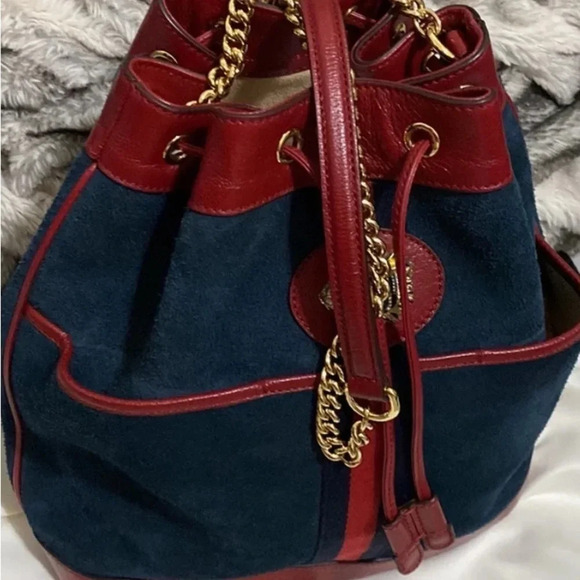 Excellent condition Gucci bag! - Picture 2 of 9